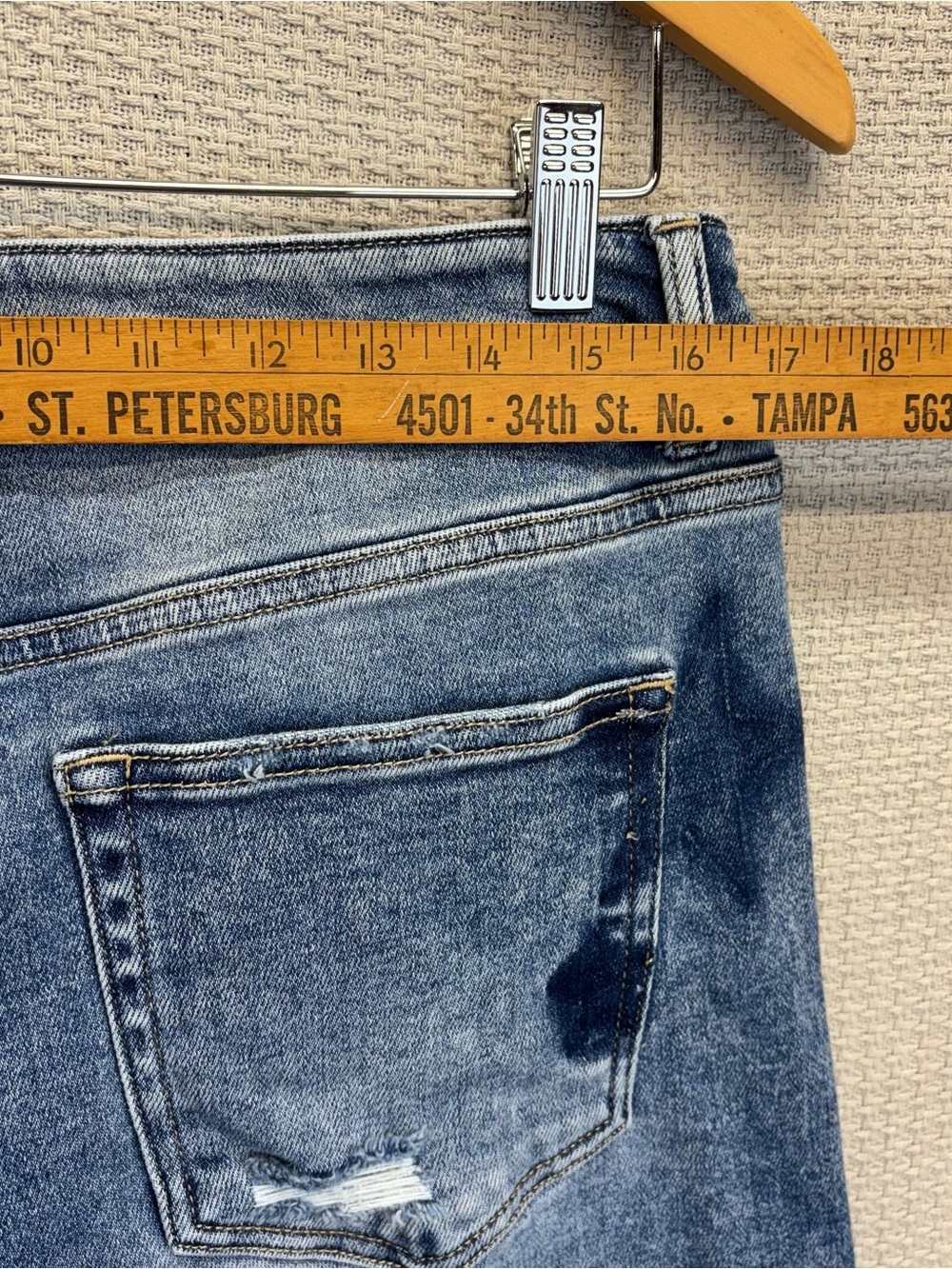 Risen Starlit Celeste Boyfriend High Waisted Jeans Women Sz 32 Boho Festival - Picture 9 of 11